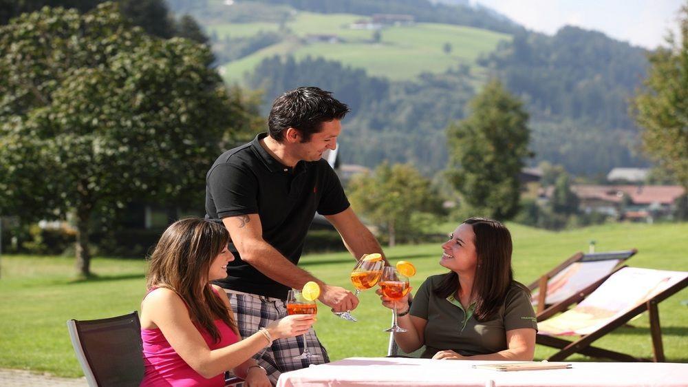 Alpenhof Hotell Kirchberg in Tirol Exteriör bild